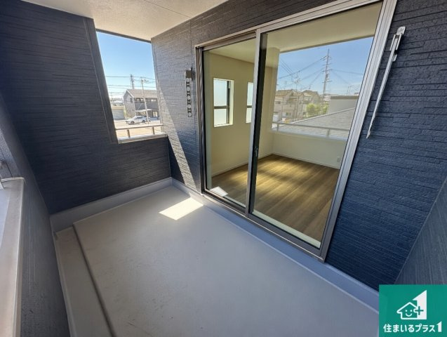 ●29(土)30(日)現地案内可能！　桜井市大豆越　全5邸のバルコニー|日当たりのよいバルコニー！お部屋が開放的に！