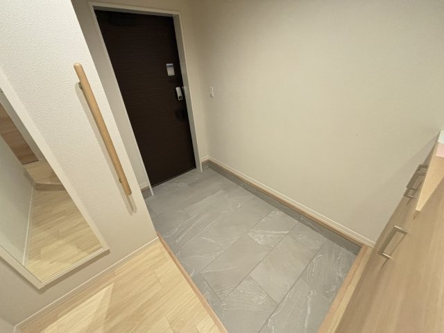 けやきテラスの玄関|※別号室参考写真