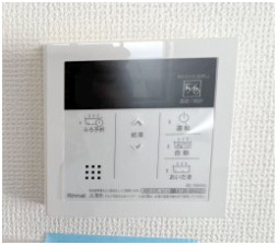 福生市熊川　新築戸建全3棟のその他|【給湯器リモコン】ボタンひとつで給湯から追い焚きまで！らくらくのフルオートバス付き