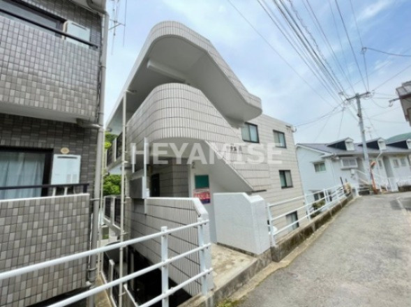 テラス辰の外観