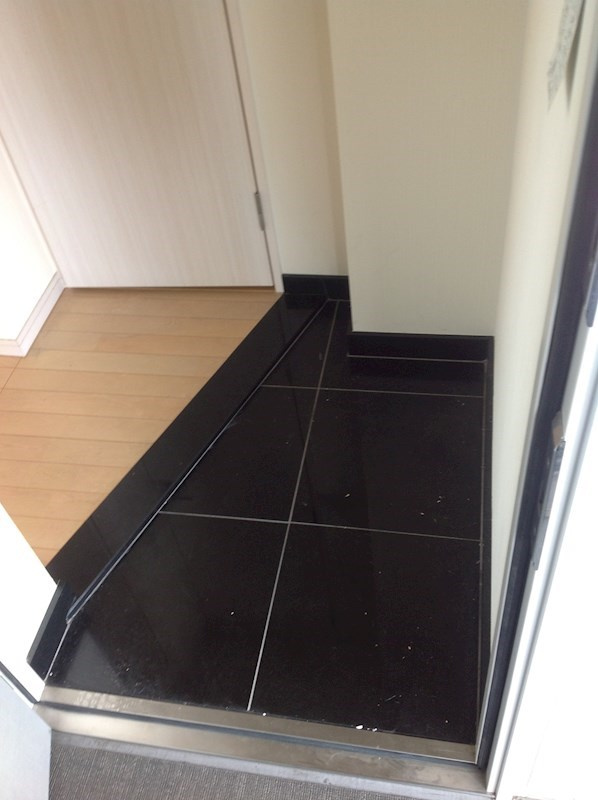 TRANCIEL小岩の玄関