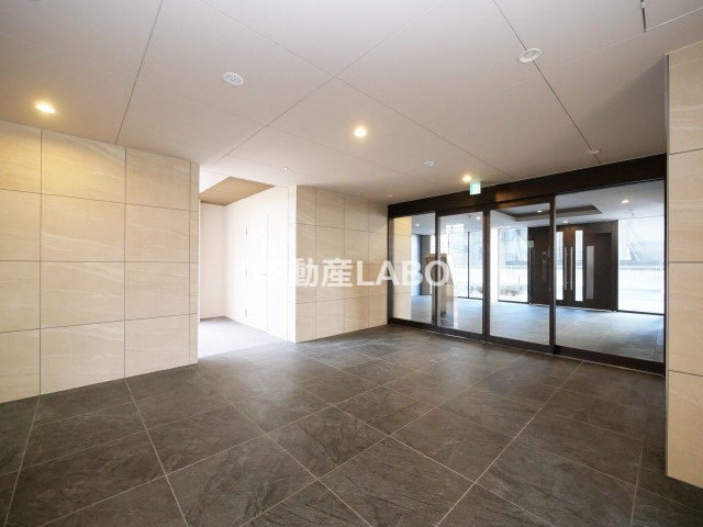 Mv.ms大阪新加美のエントランス