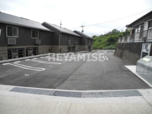 カーサ・フェリスⅢの駐車場