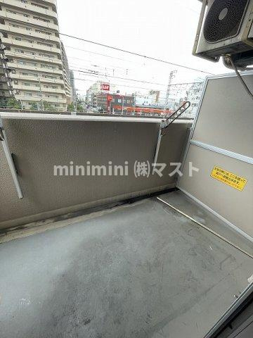 ル・ファール西九条のバルコニー