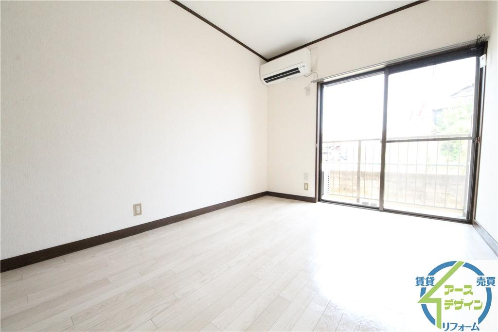 シャンポール藤井の居間・リビング|※類似部屋