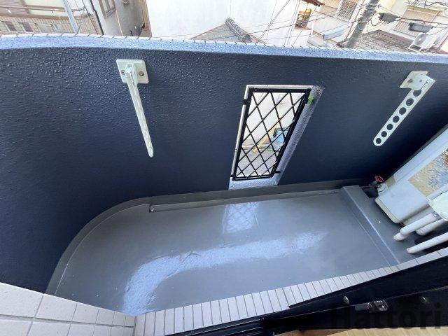 ウイングのバルコニー