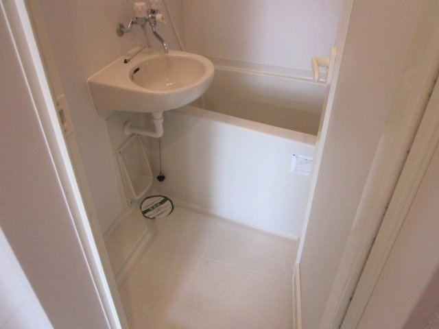 ＳＨ弘明寺の浴室|コンパクトで使いやすいお風呂です