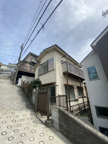 横浜市西区藤棚町２丁目の一戸建て