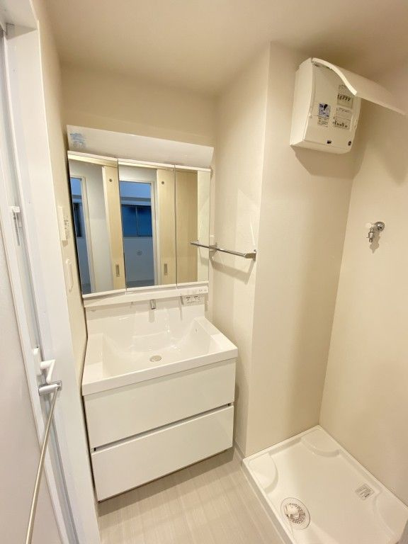 WISTARIA柳橋の独立洗面台