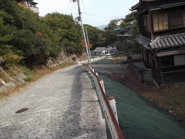 【前面道路含む現地写真】 | 淡路市岩屋　古民家中古住宅