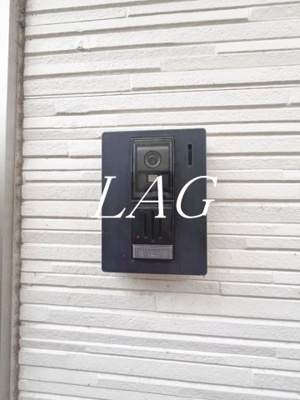 【セキュリティ】 | アザーレ西生田 | モニター付きインターフォンです。