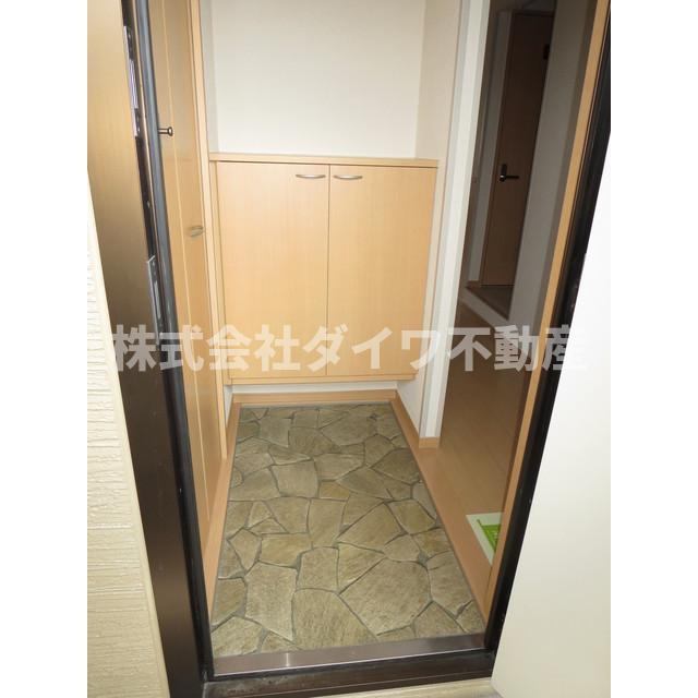 シャルム・大久保の玄関|※同型タイプ写真になります