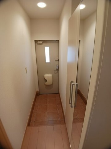 ヴィラ　青蛾の玄関