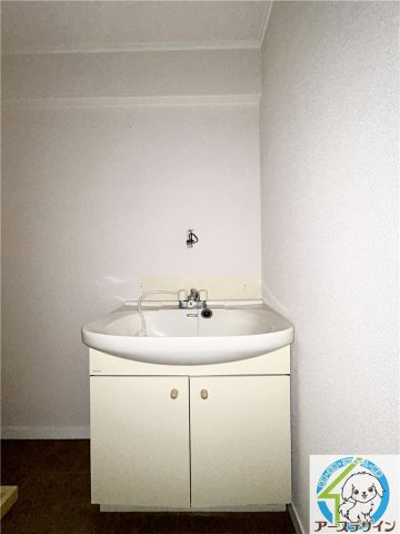 キィーロックハウスの洗面所|※類似写真