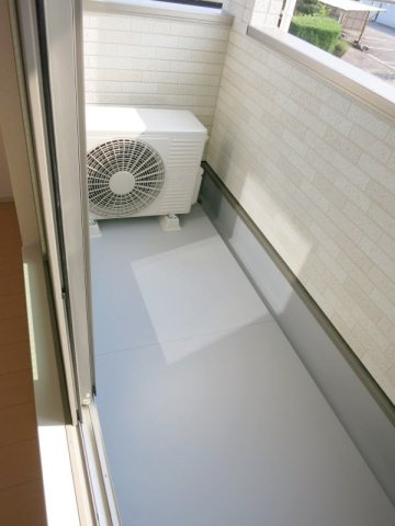 グリーシースプーンのバルコニー