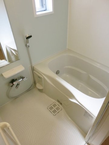 グリーシースプーンの浴室