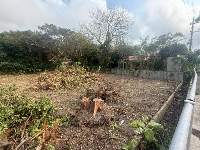 【売地】南城市佐敷仲伊保－１区画の周辺|限定1区画
お気軽にお問合せください♪