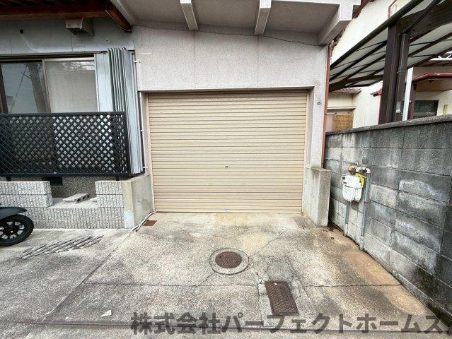 枚方市氷室台１丁目　中古戸建の駐車場|駐車場です