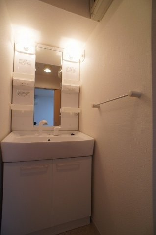 アイ　フリーデの洗面所