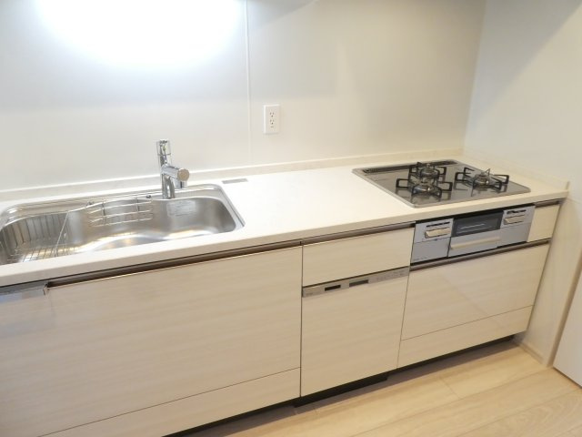 ジオタワー宝塚　グランレジスのキッチン