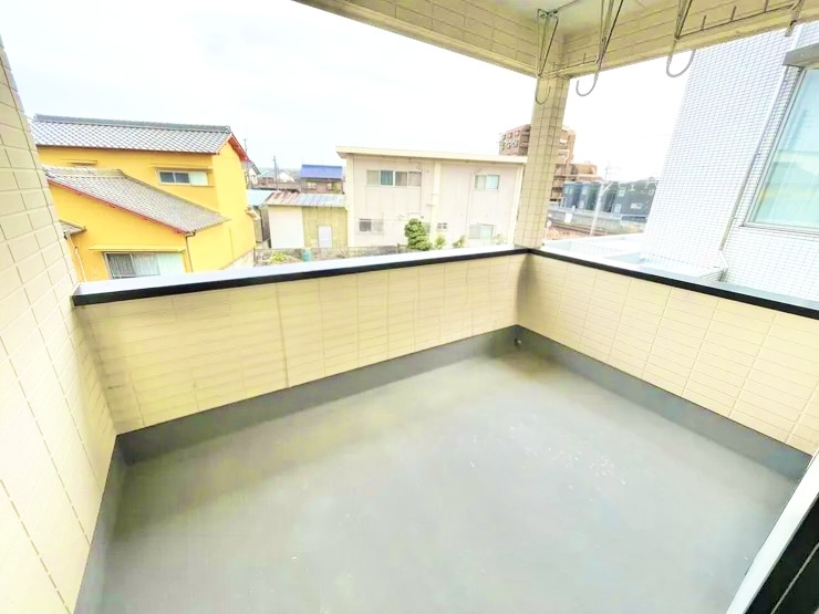 【仲介手数料無料／名古屋市南区】名古屋市南区星宮町　中古戸建のバルコニー