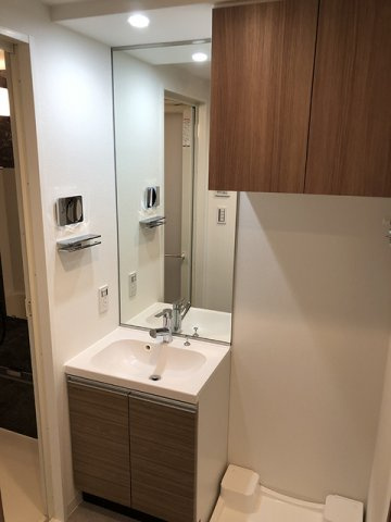 ムニレジデンス上野（旧名称：ベルファース上野）の洗面所|※写真は同タイプ住戸です。