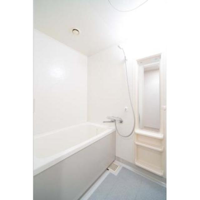 マーシュフィールド四番町の浴室|※写真は同タイプ住戸です。