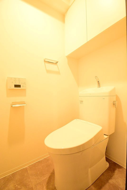 ステージファースト亀戸のトイレ|※カラータイプ異なります