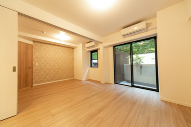 ピエール・リヴィエール白金台Ⅱの居間・リビング|※写真は同タイプ住戸です。