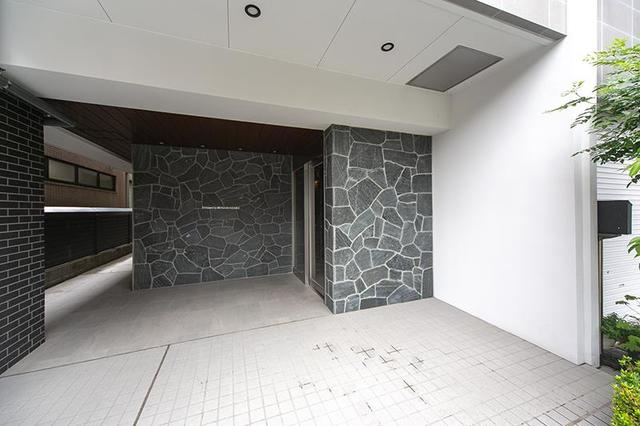 エンテヴィレ南麻布のエントランス|建物の内部です