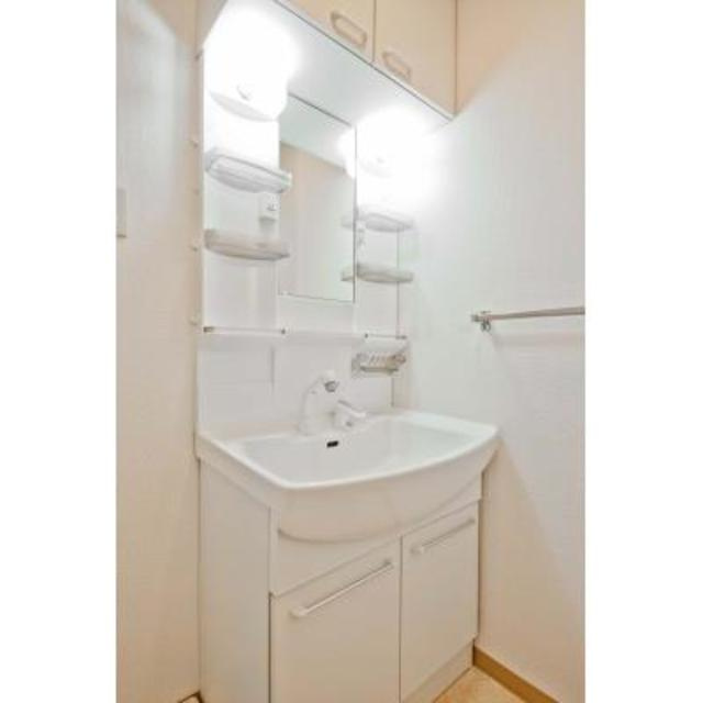 麹町ＭＣＭの洗面所|※写真は同タイプ住戸です。