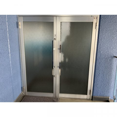 ブルービル加藤の玄関|収納もある玄関です