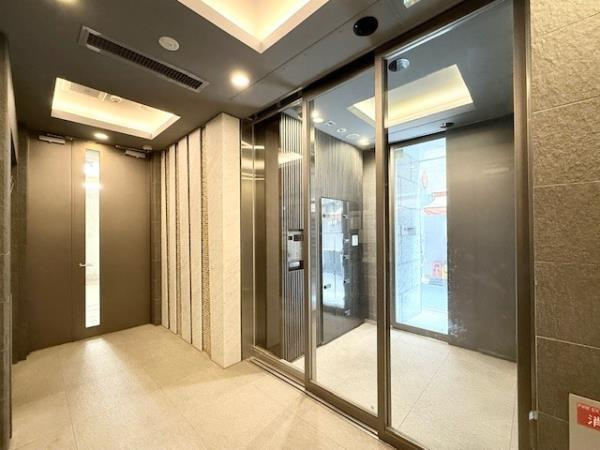 ＫＤＸレジデンス神田のエントランス|建物の内部です
