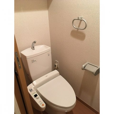 アムス馬喰町のトイレ|ウォシュレットあり