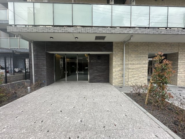 ＧＲＡＮ ＰＡＳＥＯ 三ノ輪のエントランス|毎日通るエントランスはこのようになっています
