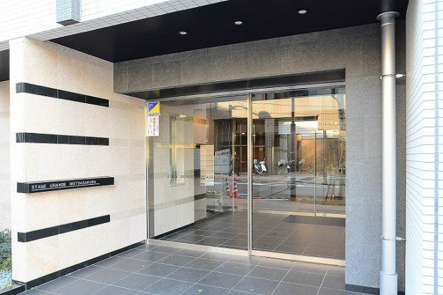 ステージグランデ元浅草のエントランス|落ち着いたエントランスです