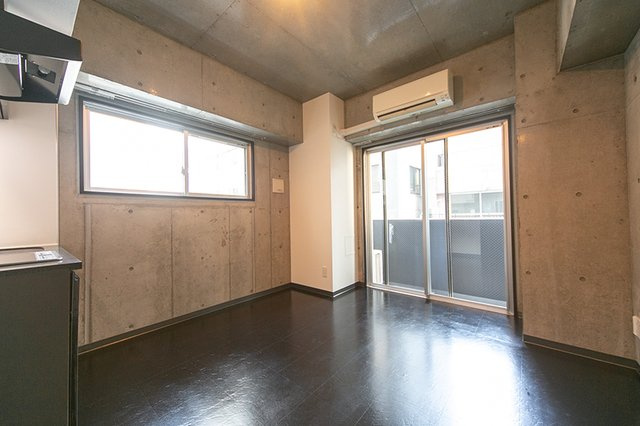 ＶＡＩＮＱＵＥＵＲ　ｉｗａｍｏｔｏｃｈｏの居間・リビング|※写真は同タイプ住戸です。