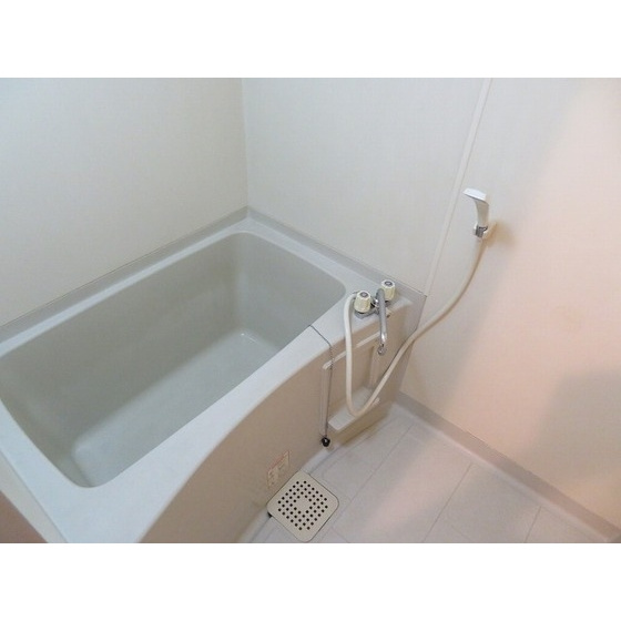 アレックスビルの浴室|バス