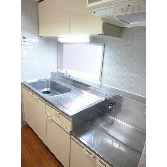 アレックスビルのキッチン|キッチン