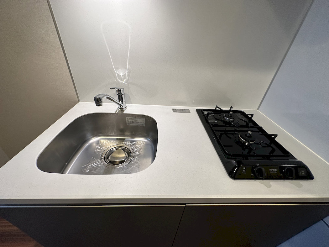 Ｐｒｉｍａｌ 蔵前のキッチン|コンパクトなキッチンで掃除もラクラク