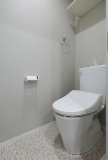 【トイレ】 | メゾン・ド・プティ | 温水洗浄便座。