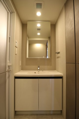プラウドフラット両国イースト　の独立洗面台|参考写真