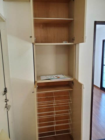 アネックス宝塚の収納