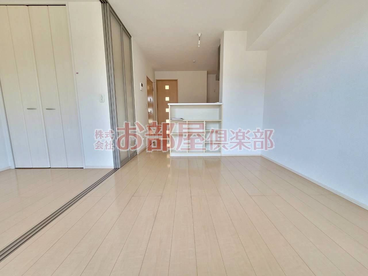 ガーデンヒルズ荒木の居間・リビング|おしゃれな居間です