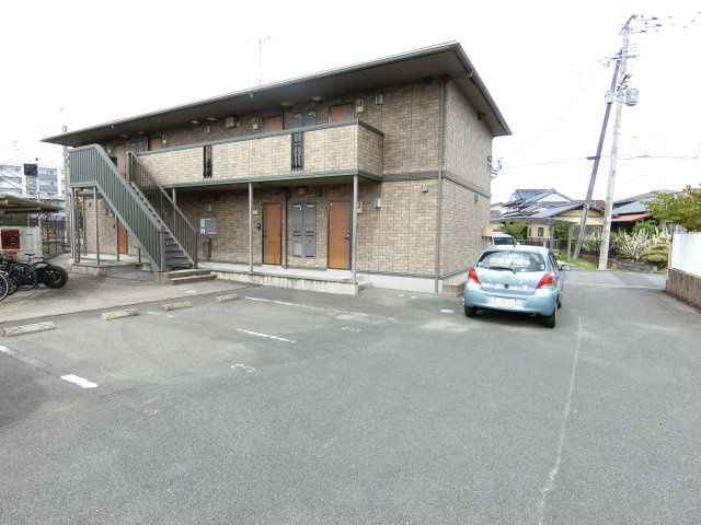 マリーモナリエの駐車場|駐車場完備です