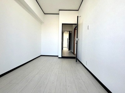 【洋室】 | パロスみよし町 | シンプルな作りなのでお好きなインテリアでお部屋をコーディネートできます！