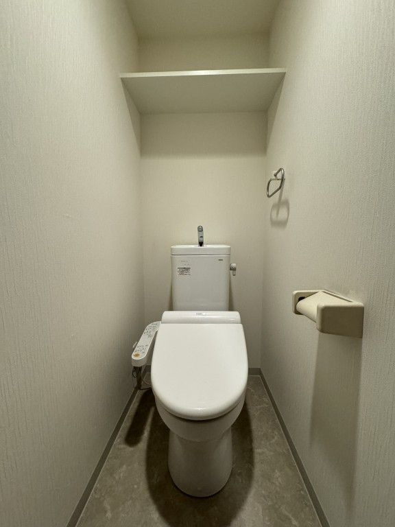 Y’z Lucaoのトイレ