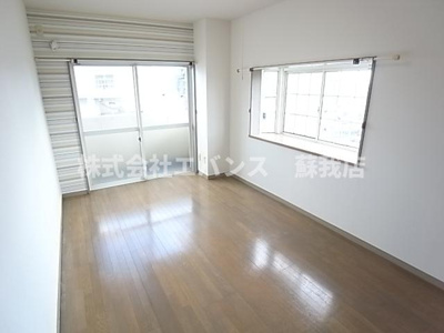 【居間・リビング】 | ステーションプラザ