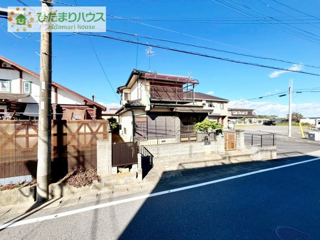 【外観】 | 常総市水海道森下町　中古戸建 | 是非一度、ご家族そろってご内覧ください♪