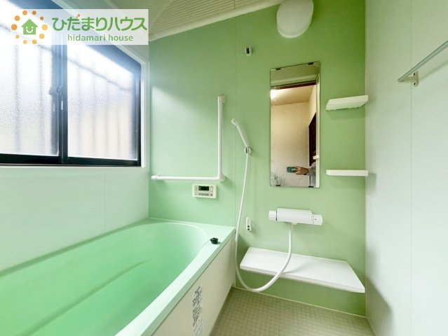 【浴室】 | 常総市水海道森下町　中古戸建 | 何歳まで一緒に入ってくれるだろうか・・・。